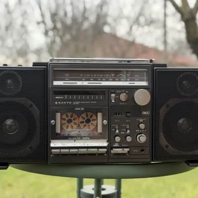 SONY CFS-9000 Rare Vintage Cassette Deck Boombox Mega Bass High