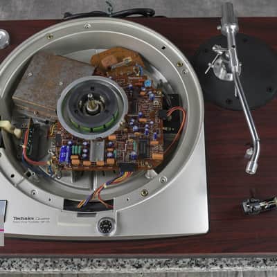 Technics SP-25/SH-15B2 Direct Drive Turntable in Very Good Condition image 6