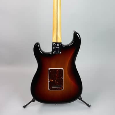 Fender American Professional II Stratocaster MN 3-Color Sunburst image 7
