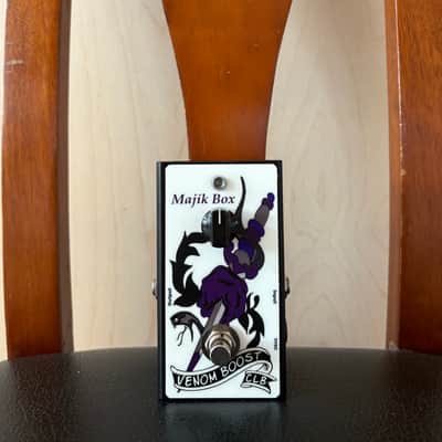 majik box venom boost Marvel HeroClix: Booster Brick 12ct - Miniatures Majik Box – Davis Guitar