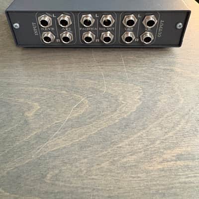 3 way line switcher - Vintagemaker Analog Studio Switch image 2