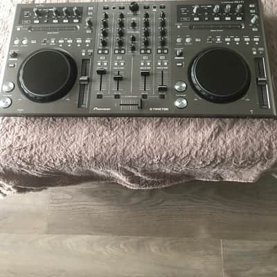Pioneer DDJ-T1 Silver + Traktor Pro 3 licenc image 1