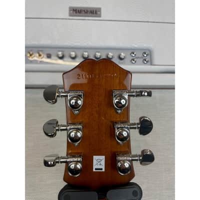 Epiphone Les Paul Classic Honey Burst image 9