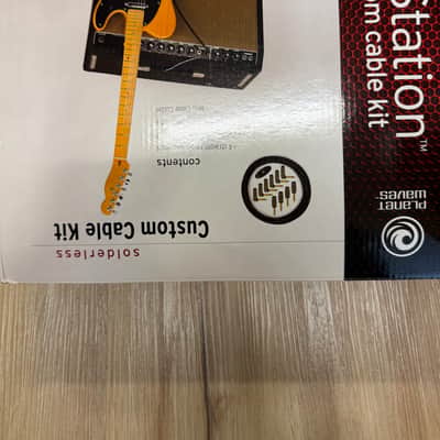 D'Addario PW-GPKIT-50 Planet Waves DIY Solderless Custom 1/4" TS Cable Kit - 40', 10 plugs 2008 - 2020 - Black image 1