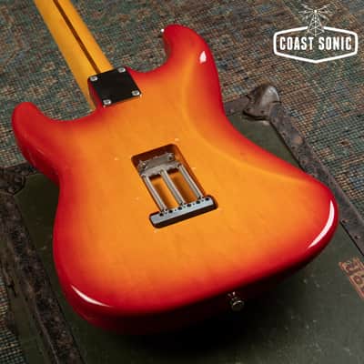 2012 Fender '57 Reissue Stratocaster ST57 Made in Japan - Cherry Sunburst image 9