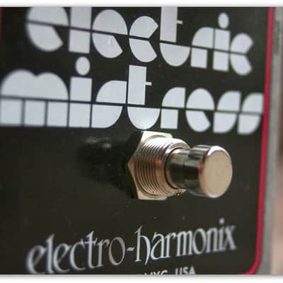 Electro-Harmonix Stereo Electric Mistress Flanger / Chorus image 5