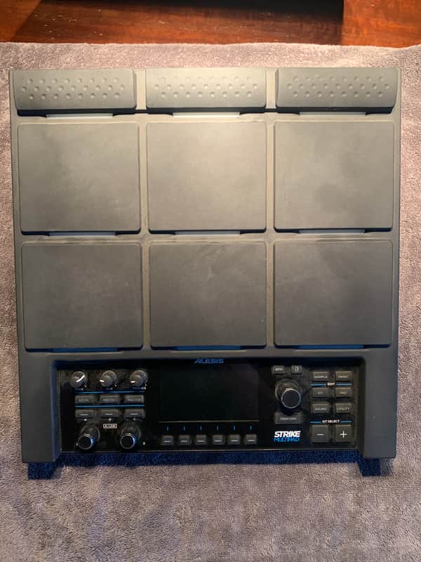 Alesis Strike Multipad 2018 - 2020 - Black image 1