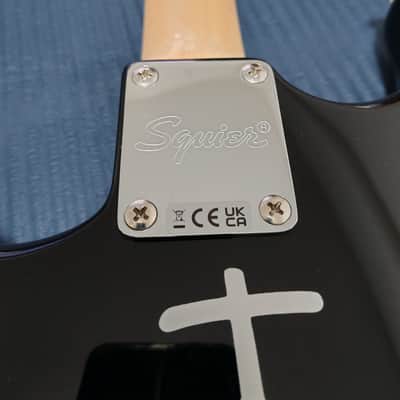 *NEW IN BOX* 2025 Squier Hello Kitty Japan Domestic Market Limited Edition - Black image 9