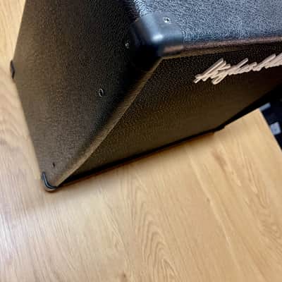 Hughes & Kettner Edition Blue 60R – 1x12" Solid State Guitar Combo – Warranty image 6