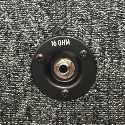 Divided by 13 1x12D Closed Back Speaker Cabinet - Pewter Trout Tolex, Matching V image 7