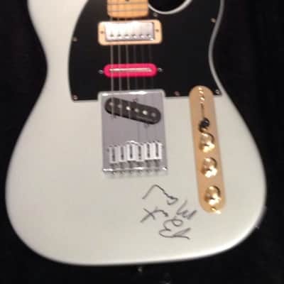 Valley Arts Custom Pro ( Rare ) Brent Mason Signiture Model 1992 Silver signed By Brent! image 7