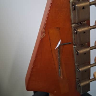 Fender Arrow Guitar with Hardcase image 8