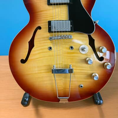 Epiphone ES-335 2022 - Figured Raspberry Tea Burst image 2