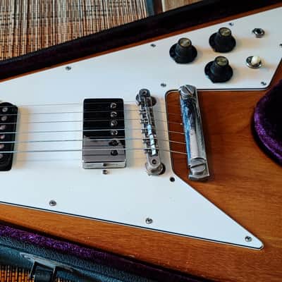 Vintage Gibson Flying V '75 natural finish image 2