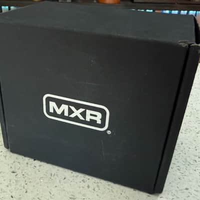 MXR M239 Mini Iso-Brick Power Supply 2018 - Present - Silver image 3