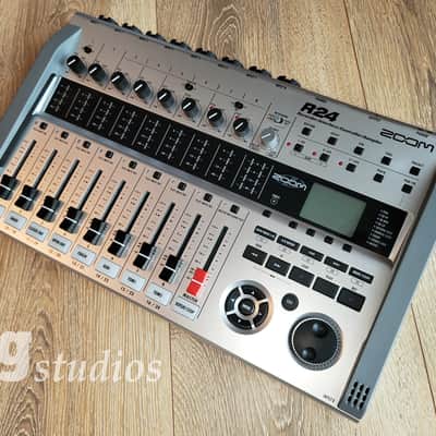 Zoom R24! - Like New in Box! image 5