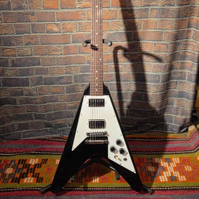 Gibson 2006 Flying V Ebony w/ Gibson Gig Bag & EMG James Hetfield Signature Humbuckers image 2