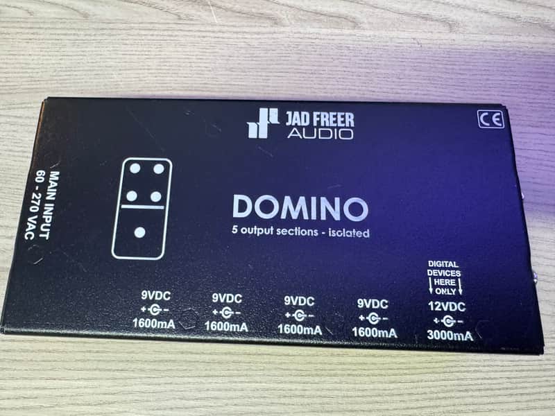 Jad Freer Audio - Domino 4 x 1600mA 9v + 1 x 3000mA 12v image 1