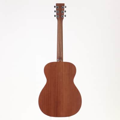 Martin 000JR-10 Martin Acoustic Guitar, Folk Guitar, OOO Junior [2749594] (06/22) image 2
