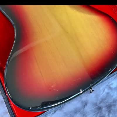 Fender jazz bass 1972 - 3 tone sunburst image 16