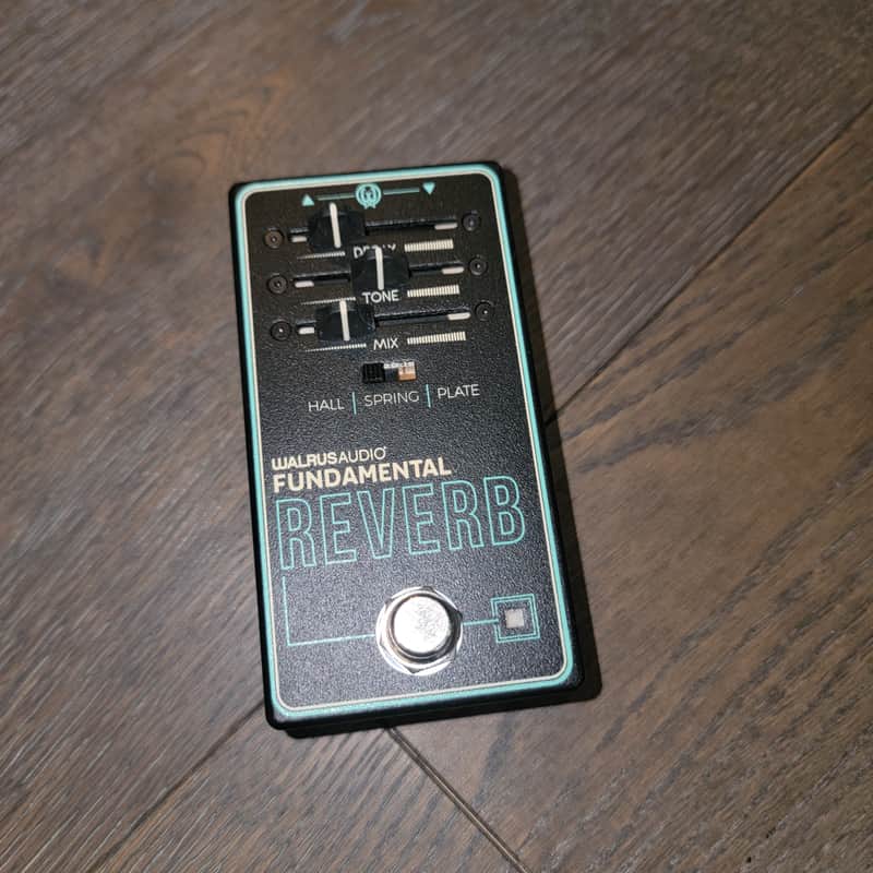 Walrus Audio Fundamental Reverb