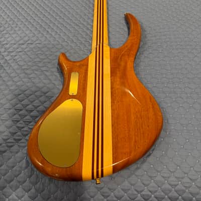 Alembic 8 String Custom Short Scale early 2000's - Coco Bola image 3