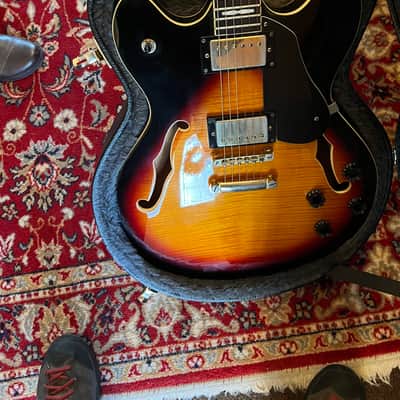 Peavey JF1EX semi-hollow ES335 style 2010’s w/hard shell case- Sunburst Finish image 4