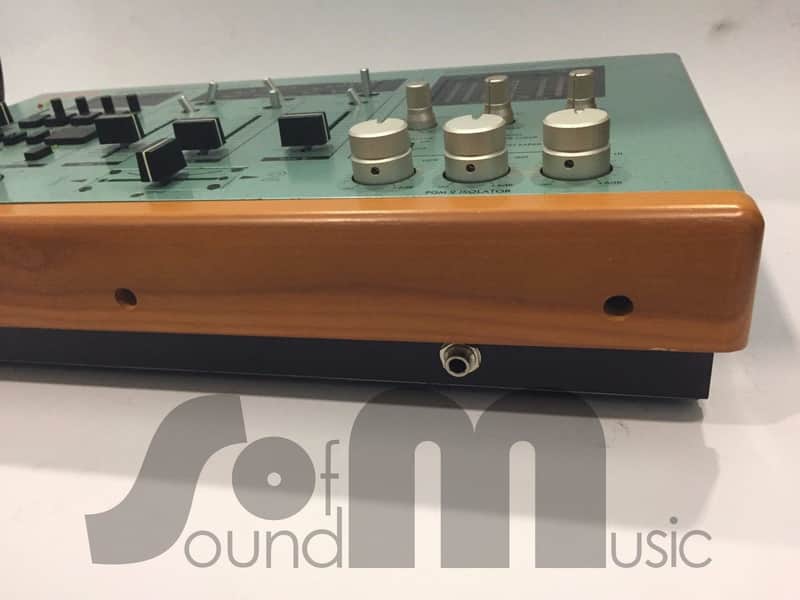 Vestax MW-3000 | DJ Mixer | Rare | NOS | Vintage in mint green