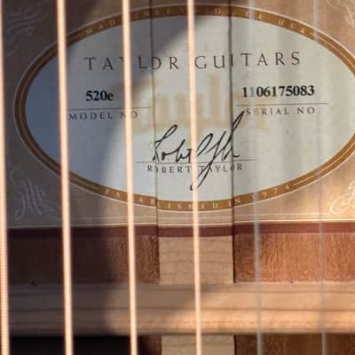 2015 TAYLOR 520e (510/510e) All Mahogany Dreadnaught ~ Full Scale w/HSC!! ~ Excellent Condition!! image 9