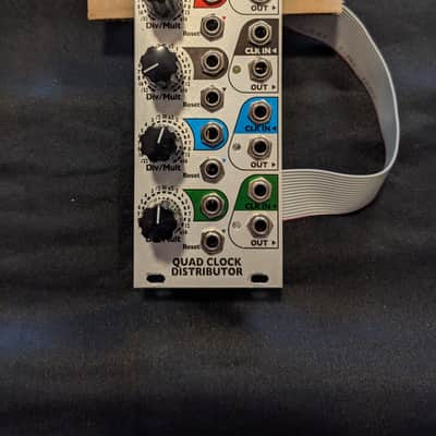 4MS Quad Clock Distributor 2010s - Silver image 1