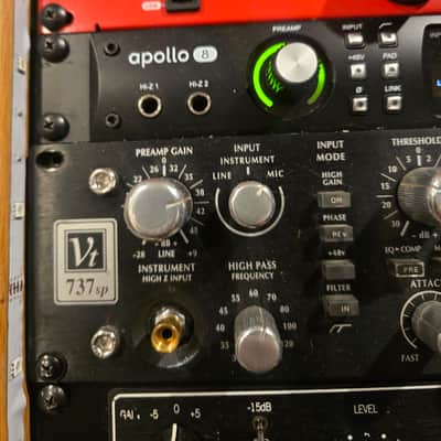 Universal Audio Apollo 8 DUO Thunderbolt 2 Audio Interface 2010s - Black image 4