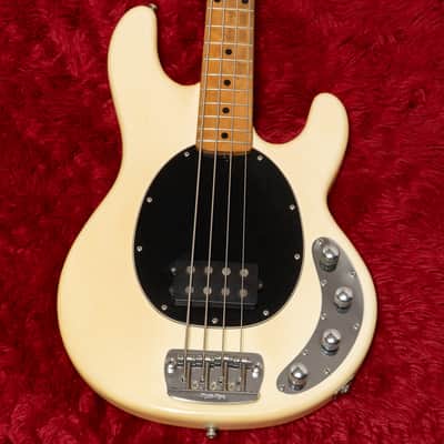 【used】Ernie Ball Music Man / StingRay 3EQ White 2000 4.275kg #E20951【Consignment】【GIB Yokohama】【price included SHIPPING & IMPORT TAX & VAT】 image 6