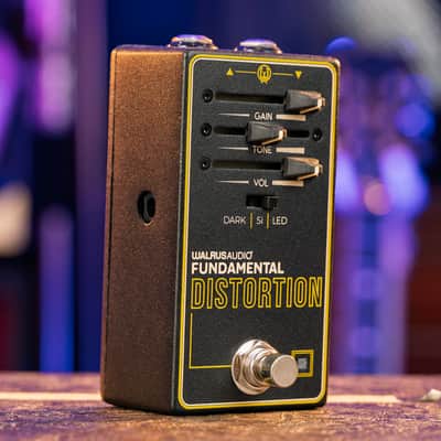 Walrus Audio Fundamental Distortion – Multi-Mode Distortion Pedal – Mint with Box image 3