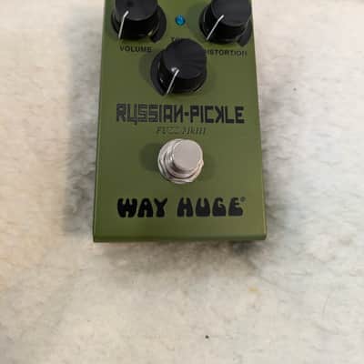 WAY HUGE RUSSIAN-PICKLE ファズペダル WAY HUGE® SMALLS™ RUSSIAN-PICKLE™ FUZZ - Dunlop