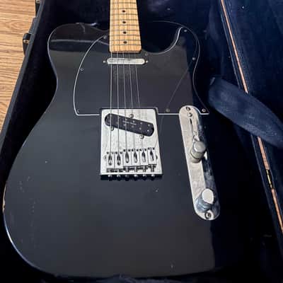 1997 fender telecaster with a Seymour Duncan and hard case image 3