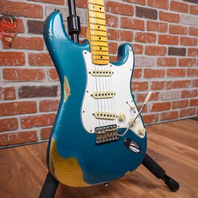 Fender Custom Shop 2017 Limited NAMM 64 Stratocaster Relic 2017 Ocean Turquoise Over Gold w/OHSC image 12