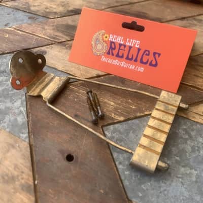 Real Life Relics Gold Trapeze Tailpiece    [DL4] image 3