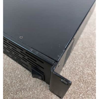 Behringer KM1700 - Power Amplifier - Good image 12