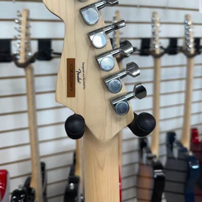 Squier Sonic Stratocaster HT H - Flash Pink - B Stock image 5