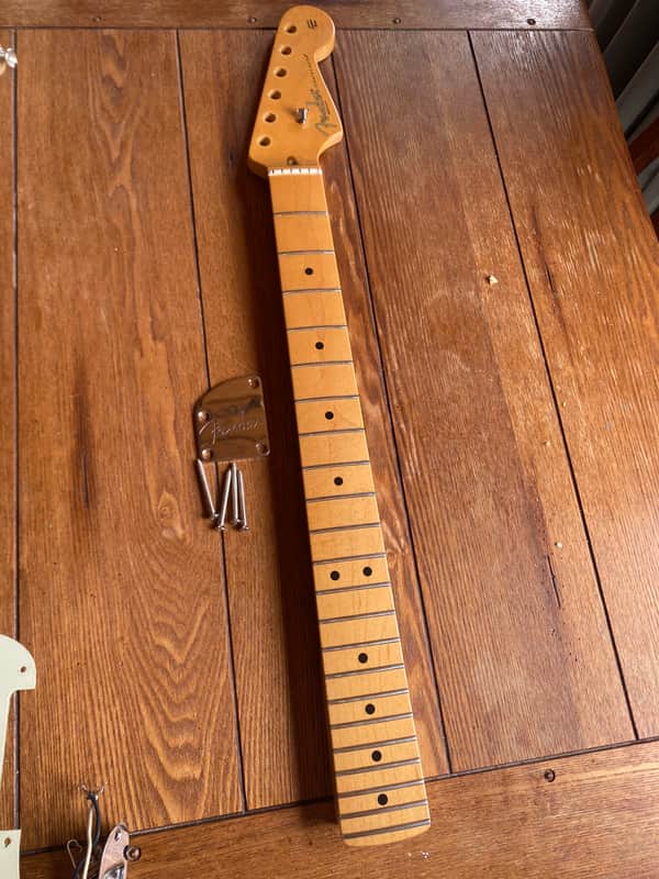 Fender American Professional Stratocaster Maple Neck image 1