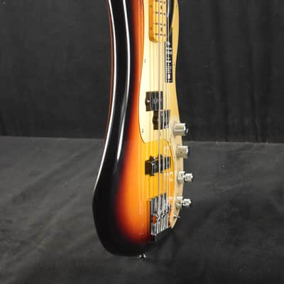 Fender American Ultra II Precision Bass Maple Fingerboard Ultraburst image 5