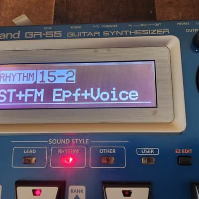 Roland GR-55 Guitar Synthesizer Package - With Carrying Bag image 5