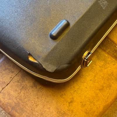 SKB Molded case for Carvin Bolt 2000’s - Black image 7