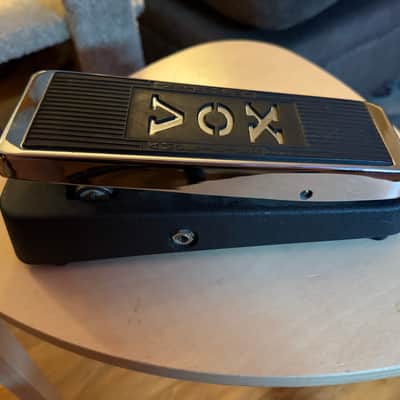 Vox V847 Wah Guitar Pedal image 2