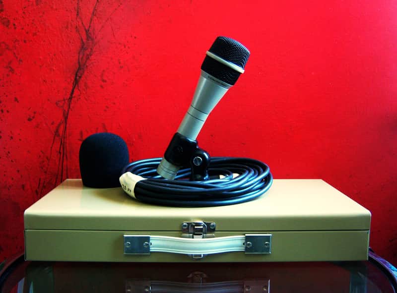 Electro-Voice PL80C / PL80 Handheld Supercardioid Dynamic Microphone Low Z w accessories image 1