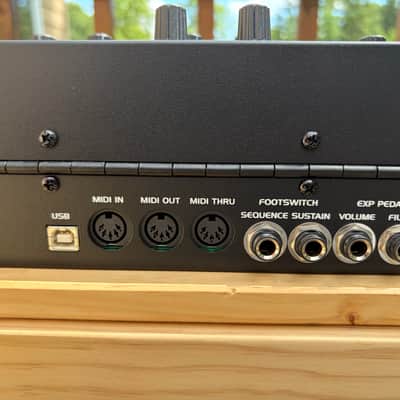 Sequential OB-6 49-Key 6-voice Polyphonic Synthesizer image 14
