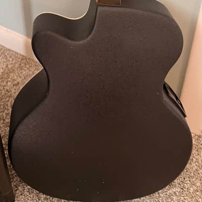 Crafter Mandolin M70e 2002 - Spruce top image 2