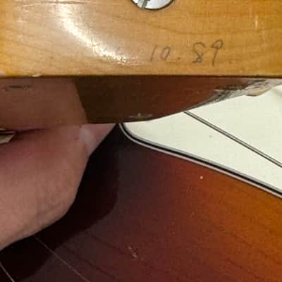 Immagine 1989/99 Fender Stratocaster ST62-90 sunburst US Pickups - 15