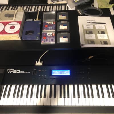 *VINATGE* ROLAND W-30 WITH UPGRADES AND EXTRAS!