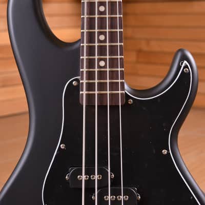 G&L Tribute Series SB-2 Rosewood Fingerboard Black Frost image 9